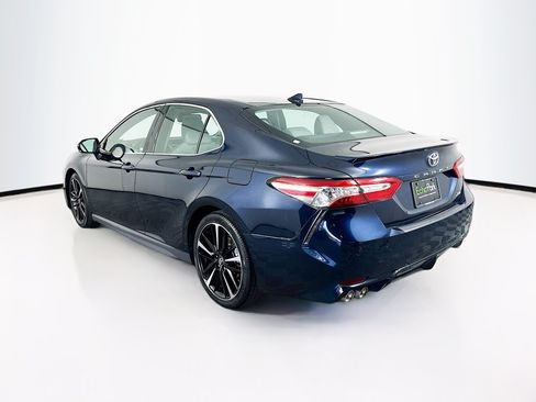 Used 2020 Toyota Camry XSE w/ Navigation Package FWD image 5