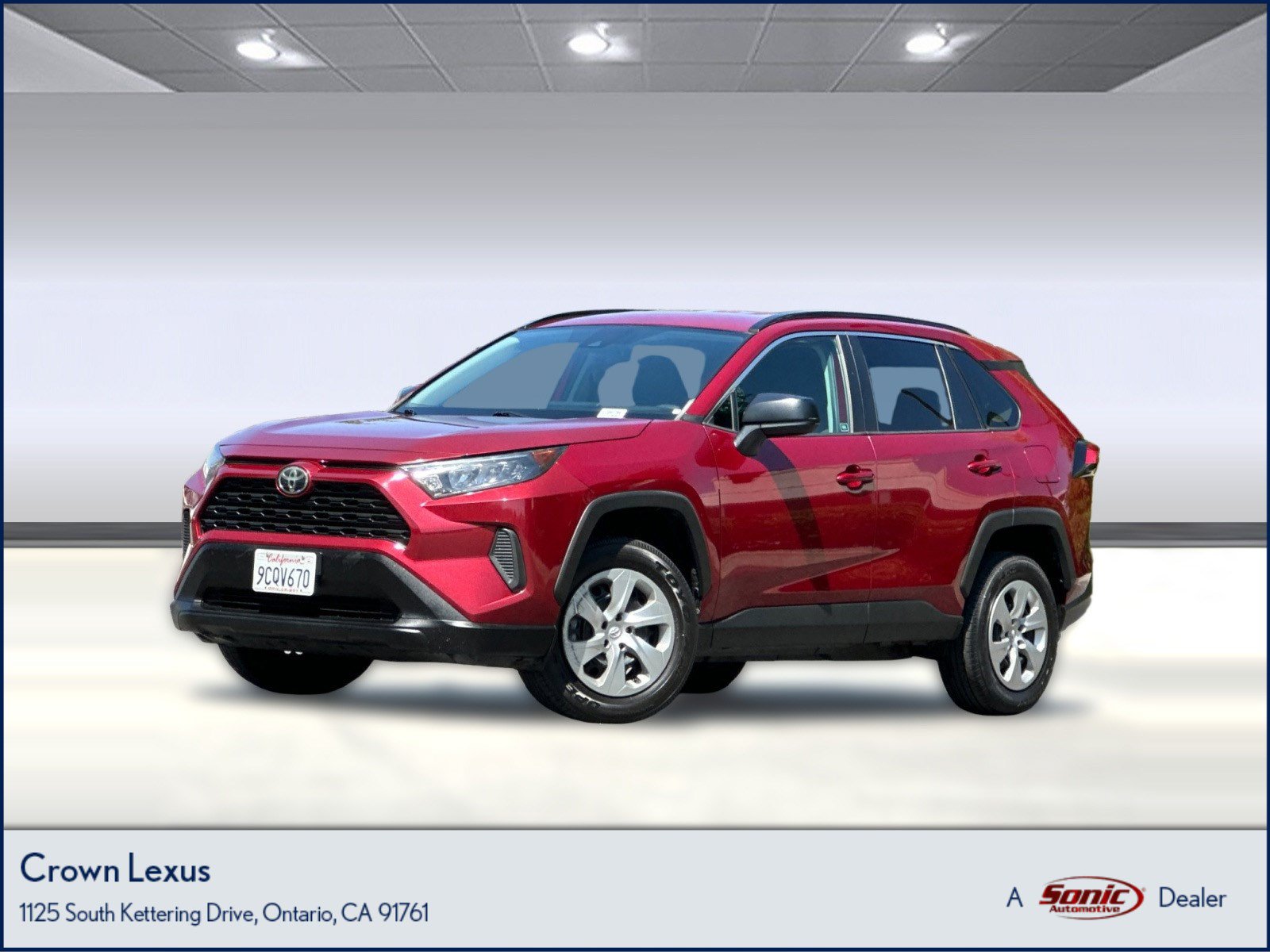 Used 2020 Toyota RAV4 LE AWD/4WD image 1