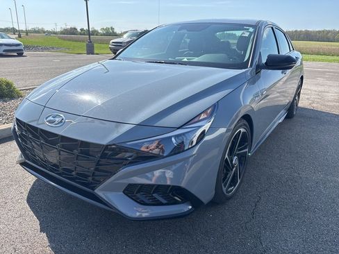 Used 2022 Hyundai Elantra N Line w/ Preferred Accessory Package FWD image 5