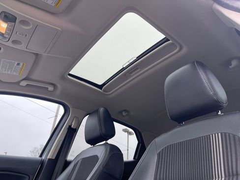 Used 2020 Ford EcoSport SES image 12