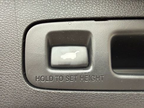 Used 2017 Honda CR-V Touring image 26