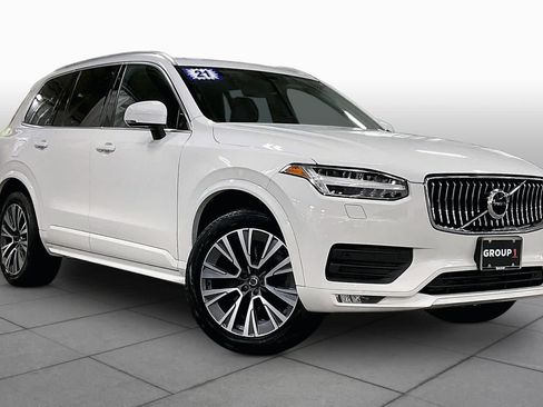 Used 2021 Volvo XC90 T6 Momentum w/ Climate Package AWD/4WD image 3