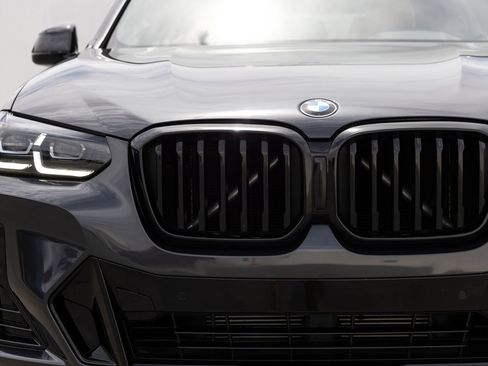 Used 2023 BMW X3 sDrive30i w/ M Sport Package RWD image 9