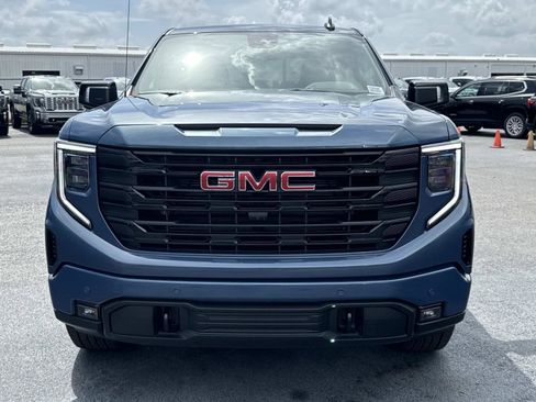 New 2026 GMC Sierra 1500 Elevation w/ Elevation Premium Package AWD/4WD image 8