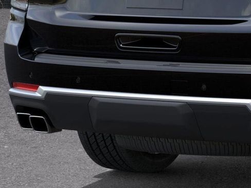 New 2026 Chevrolet Suburban High Country image 14