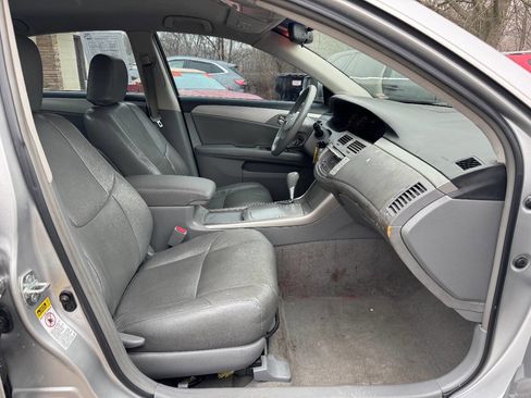 Used 2009 Toyota Avalon Limited image 9