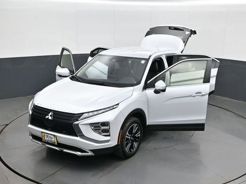 Used 2025 Mitsubishi Eclipse Cross SE image 30