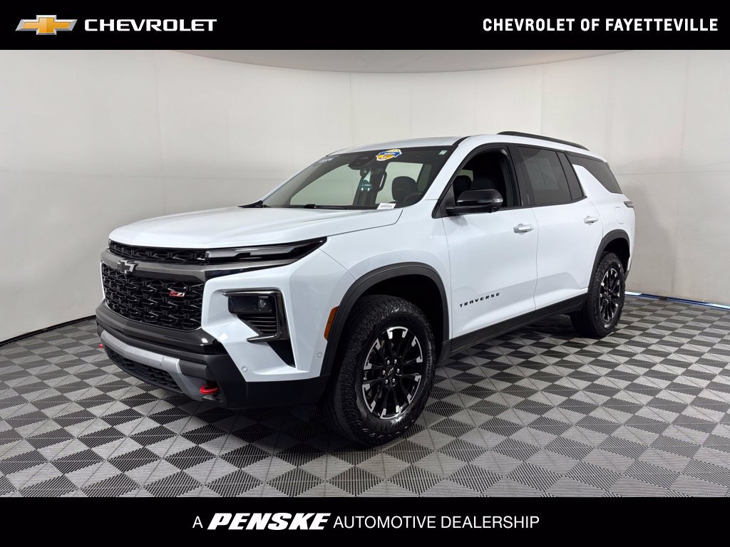 Certified 2026 Chevrolet Traverse Z71 w/ Enhanced Driving Package AWD/4WD image 1