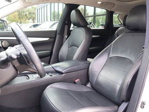 Used 2019 INFINITI QX50 Essential w/ Premium Audio Package image 28