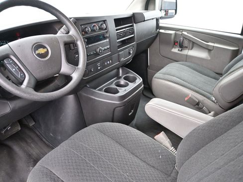 Used 2023 Chevrolet Express 2500 w/ Driver Convenience Package image 2