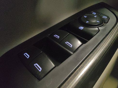 Used 2018 GMC Acadia SLT FWD image 27