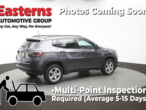 Used 2024 Jeep Compass Latitude AWD/4WD image 38
