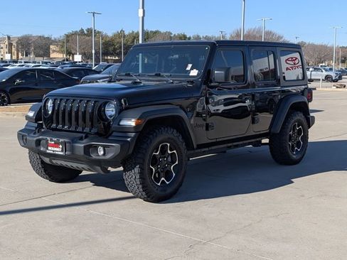 Used 2023 Jeep Wrangler Sport S image 10