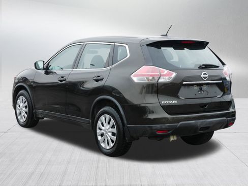 Used 2016 Nissan Rogue S image 5