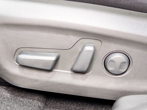 Used 2023 Hyundai Kona SEL FWD image 7