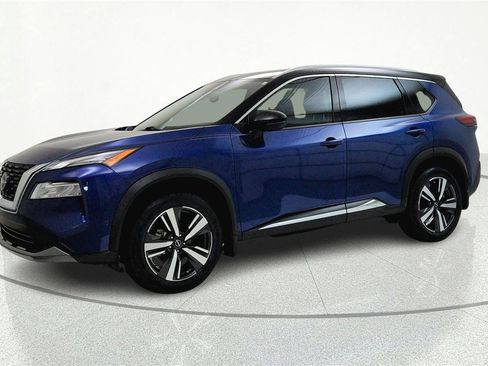 Used 2023 Nissan Rogue SL w/ SL Premium Package AWD/4WD image 3