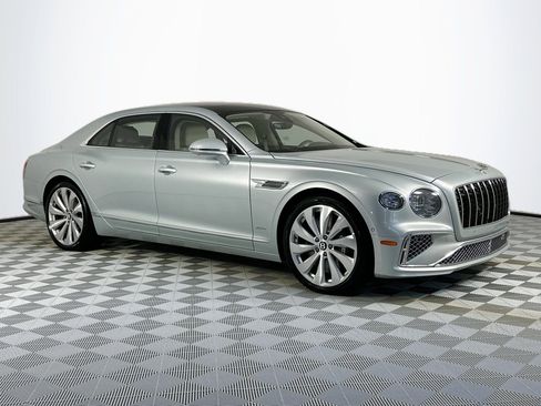 New 2026 Bentley Flying Spur Azure image 3