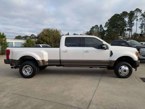 Used 2017 Ford F350 King Ranch w/ King Ranch Ultimate Package image 3