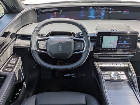 New 2025 Lincoln Nautilus Premier w/ Jet Appearance Package image 15