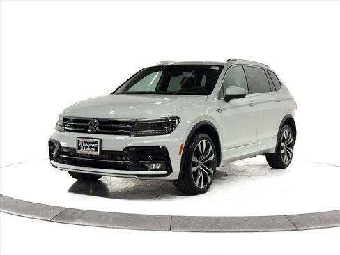 Used 2021 Volkswagen Tiguan SEL Premium R-Line image 3