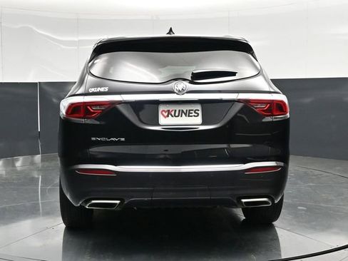 Used 2023 Buick Enclave Essence w/ LPO, Touring Package FWD image 12