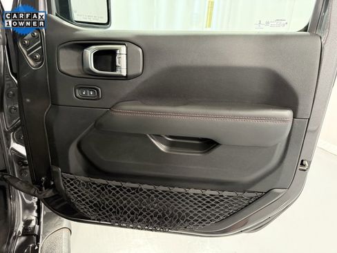 Used 2021 Jeep Wrangler Unlimited Rubicon image 19