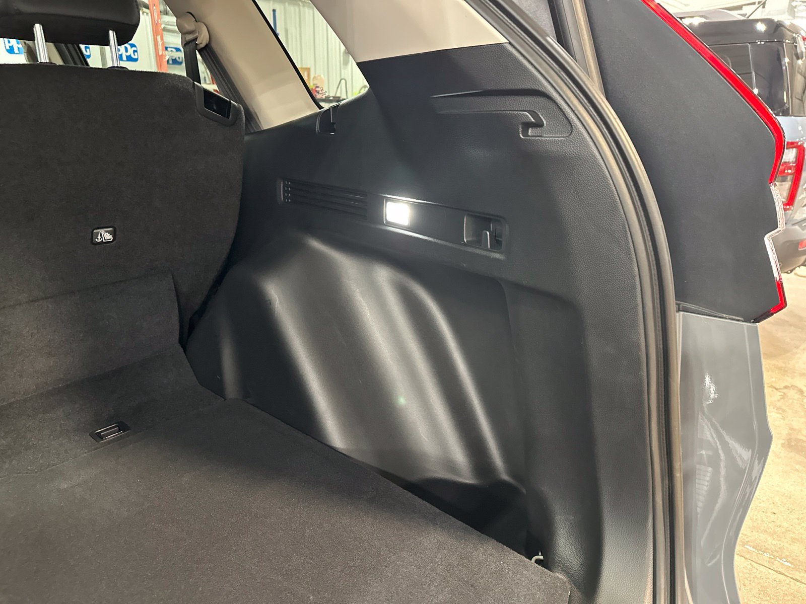 Used 2024 Honda CR-V EX-L image 28