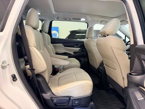 Used 2019 Subaru Ascent Premium AWD/4WD image 31