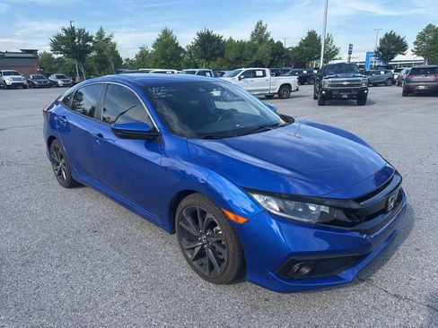 Used 2020 Honda Civic Sport image 3