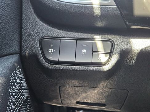 Certified 2024 Kia Seltos S FWD image 24