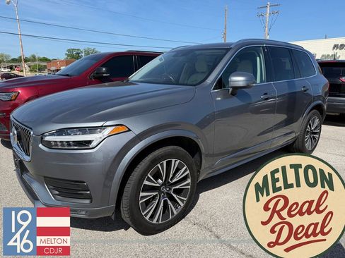 Used 2020 Volvo XC90 T6 Momentum AWD/4WD image 1