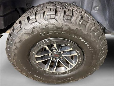 Used 2024 Jeep Wrangler Unlimited Rubicon w/ XTREMEE 35" Tire Package AWD/4WD image 18
