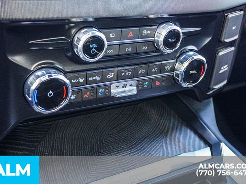 Used 2025 Ford F250 Platinum image 44