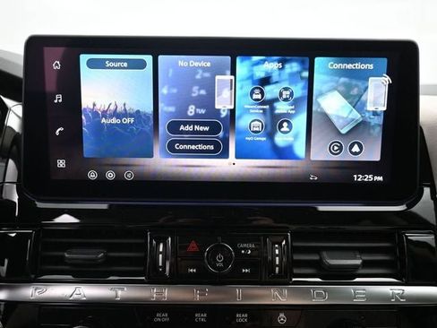 New 2026 Nissan Pathfinder SL image 13