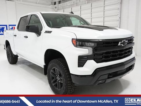 New 2026 Chevrolet Silverado 1500 LT Trail Boss w/ Convenience Package II image 3