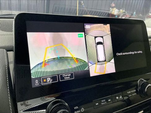 Used 2024 Nissan Armada Platinum w/ Cargo Package image 31