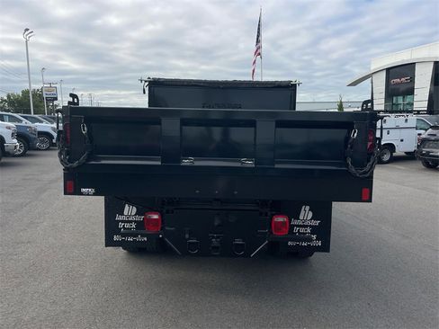 Used 2024 Chevrolet Silverado 3500 W/T w/ WT Convenience Package image 3