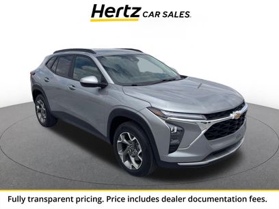 Used 2025 Chevrolet Trax LT