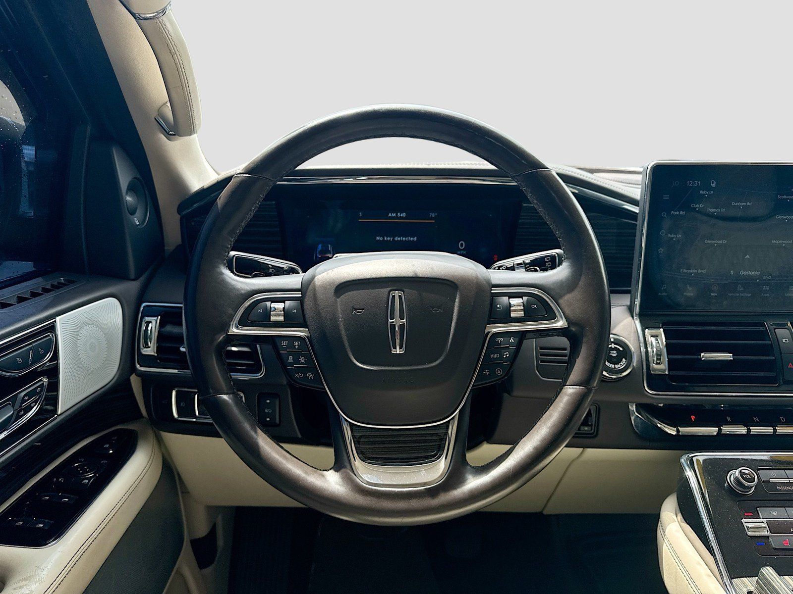 Used 2022 Lincoln Navigator Black Label AWD/4WD image 24