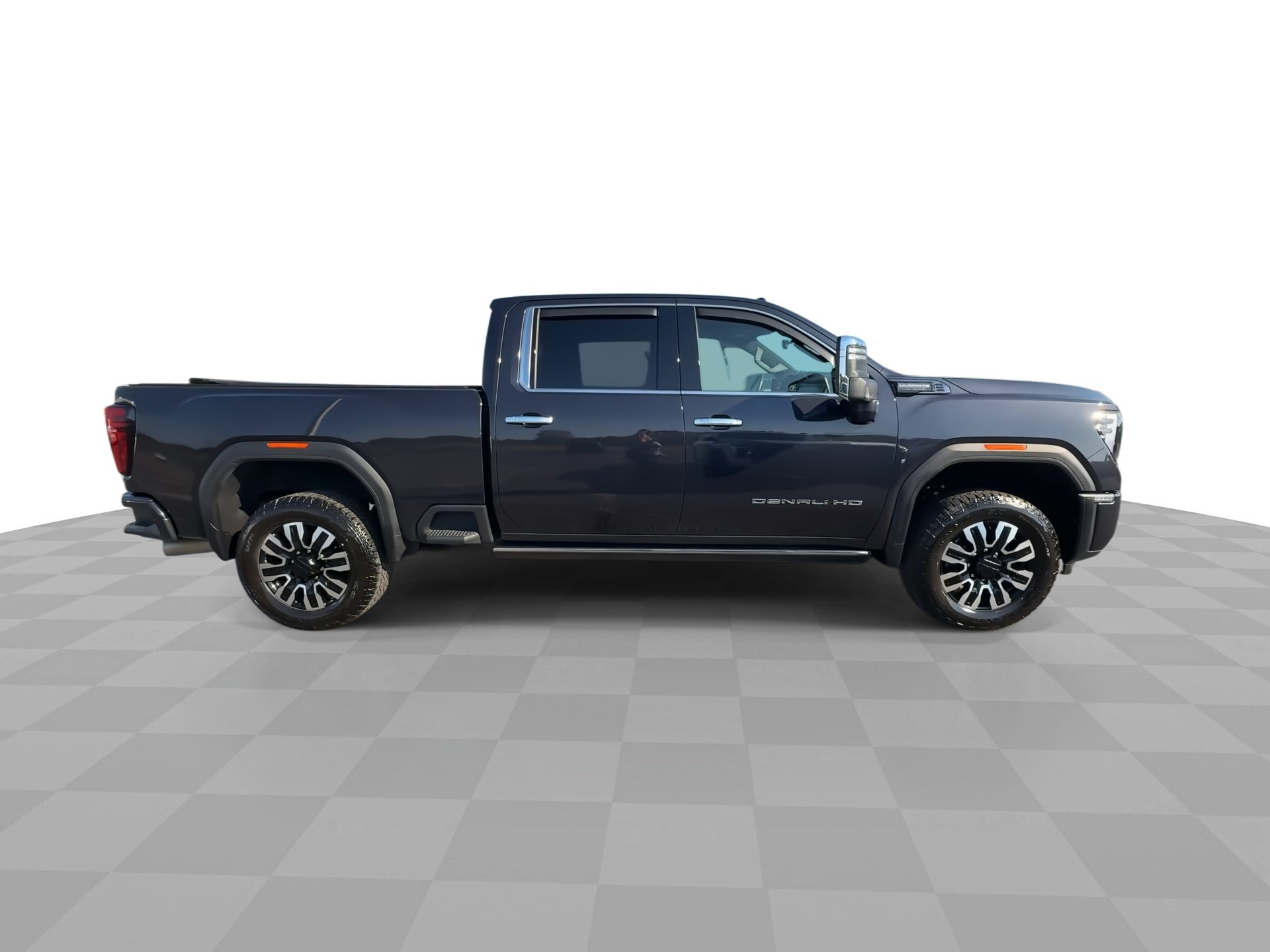 Used 2025 GMC Sierra 2500 Denali Ultimate AWD/4WD image 9