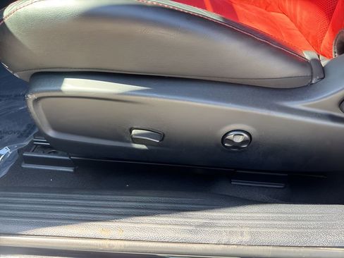 Used 2021 Dodge Challenger R/T w/ Plus Package image 10