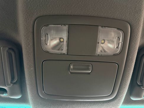 Used 2005 Toyota 4Runner Sport image 34