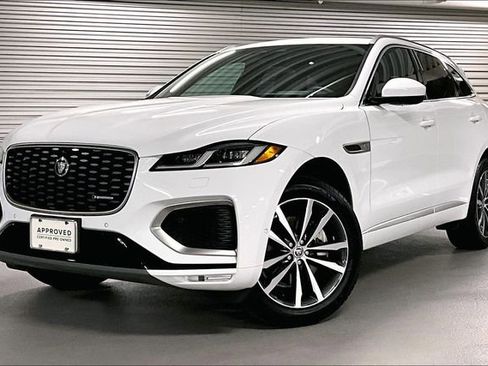 Certified 2025 Jaguar F-PACE R-Dynamic S image 1