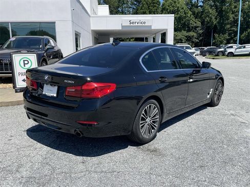 Used 2019 BMW 530i xDrive w/ Convenience Package image 5