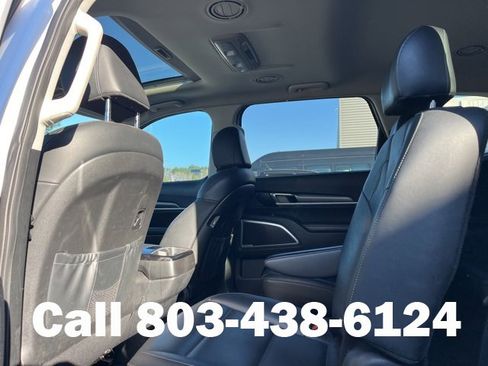 Used 2022 Kia Telluride S image 6
