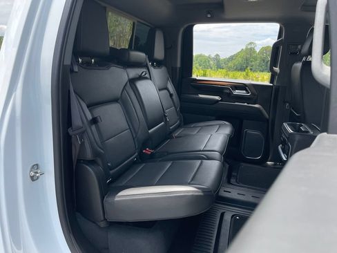 Used 2024 GMC Sierra 2500 Denali w/ Denali Reserve Package AWD/4WD image 47