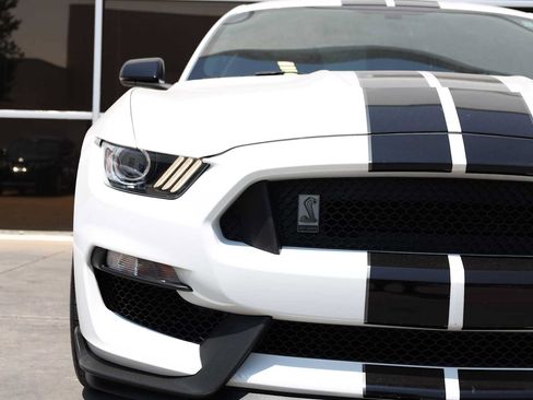 Used 2019 Ford Mustang Shelby GT350 w/ Technology Package RWD image 45