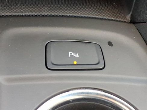 Used 2022 Chevrolet Equinox LT image 20