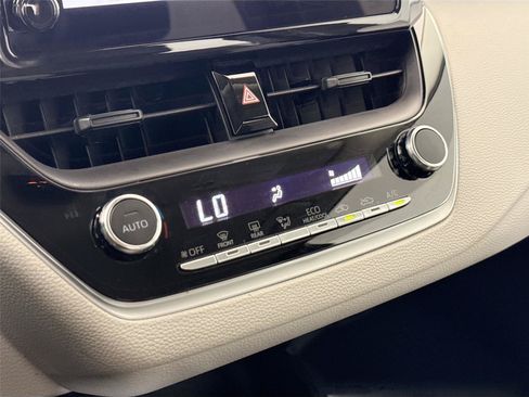 Certified 2024 Toyota Corolla LE FWD image 23