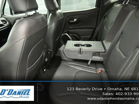 Used 2018 Jeep Renegade Limited AWD/4WD image 35